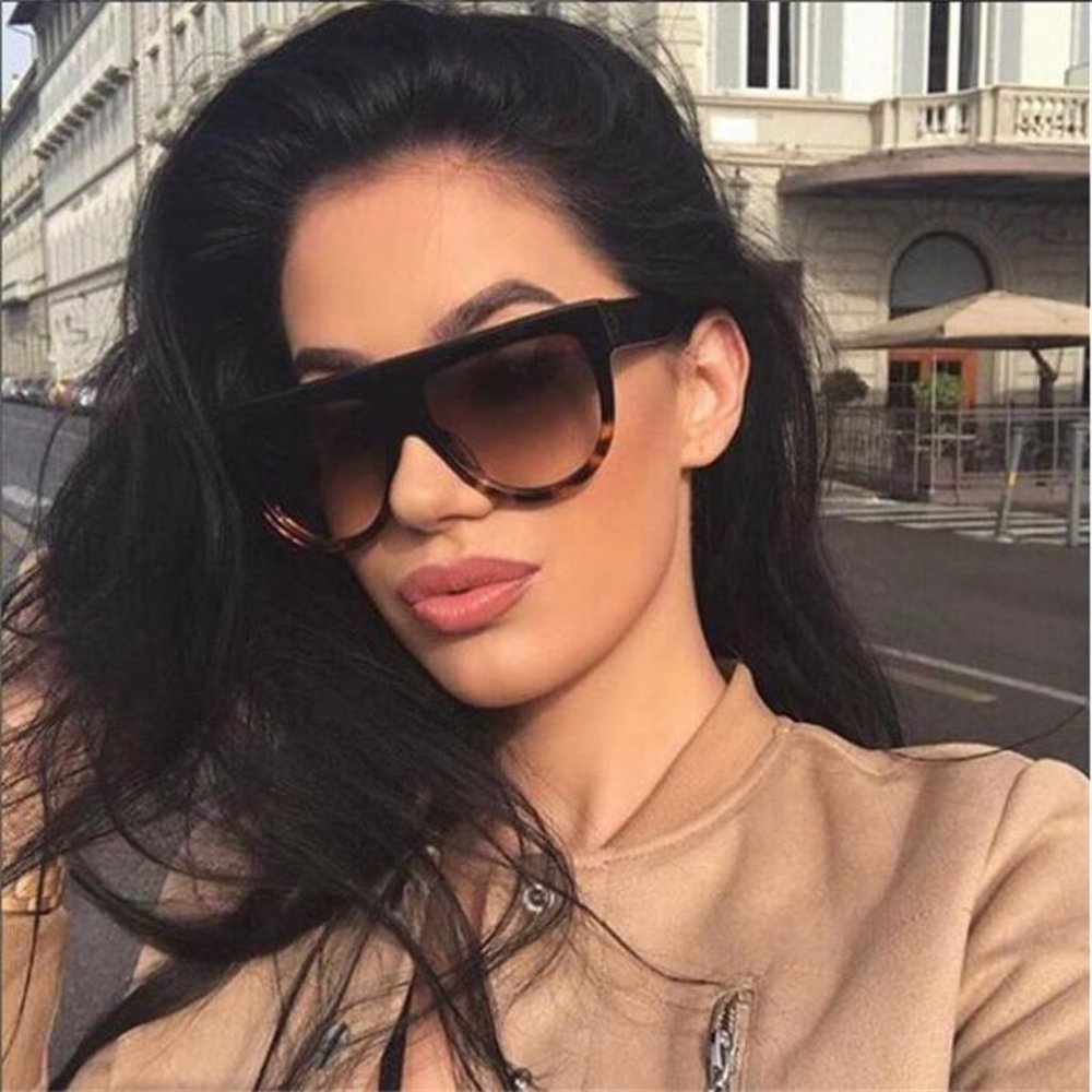 ๐โจ Flat Top Oversized Sunglasses - Picture 6 of 13
